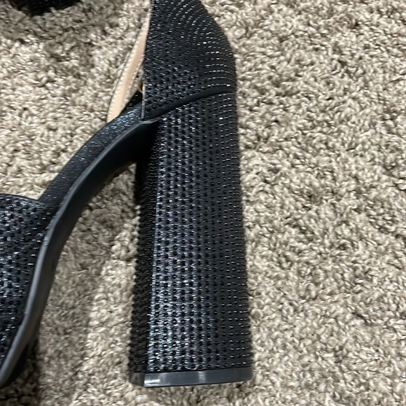 Dream Paris Bejewelled High Heel Grad Shoes Women’s 7 - Picture 4 of 7